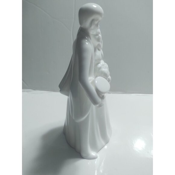 Royal Doulton Figurine Images Series "Bride & Groom" 1981 Issue 6 3/4" - Picture 7 of 10